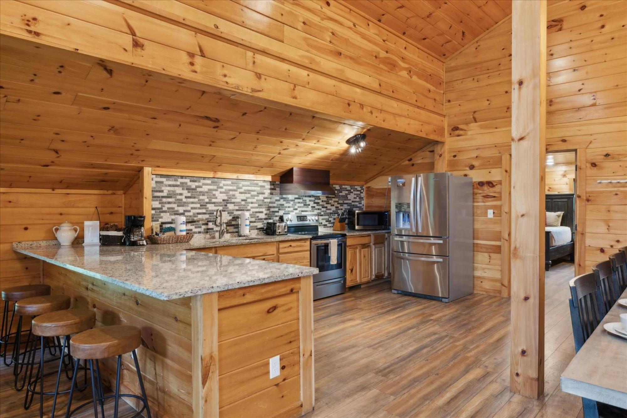 Hot Tub Fire Pit Game Room Theater Easy Access Sleeps 12 - Black Bear Lodge Pigeon Forge Extérieur photo