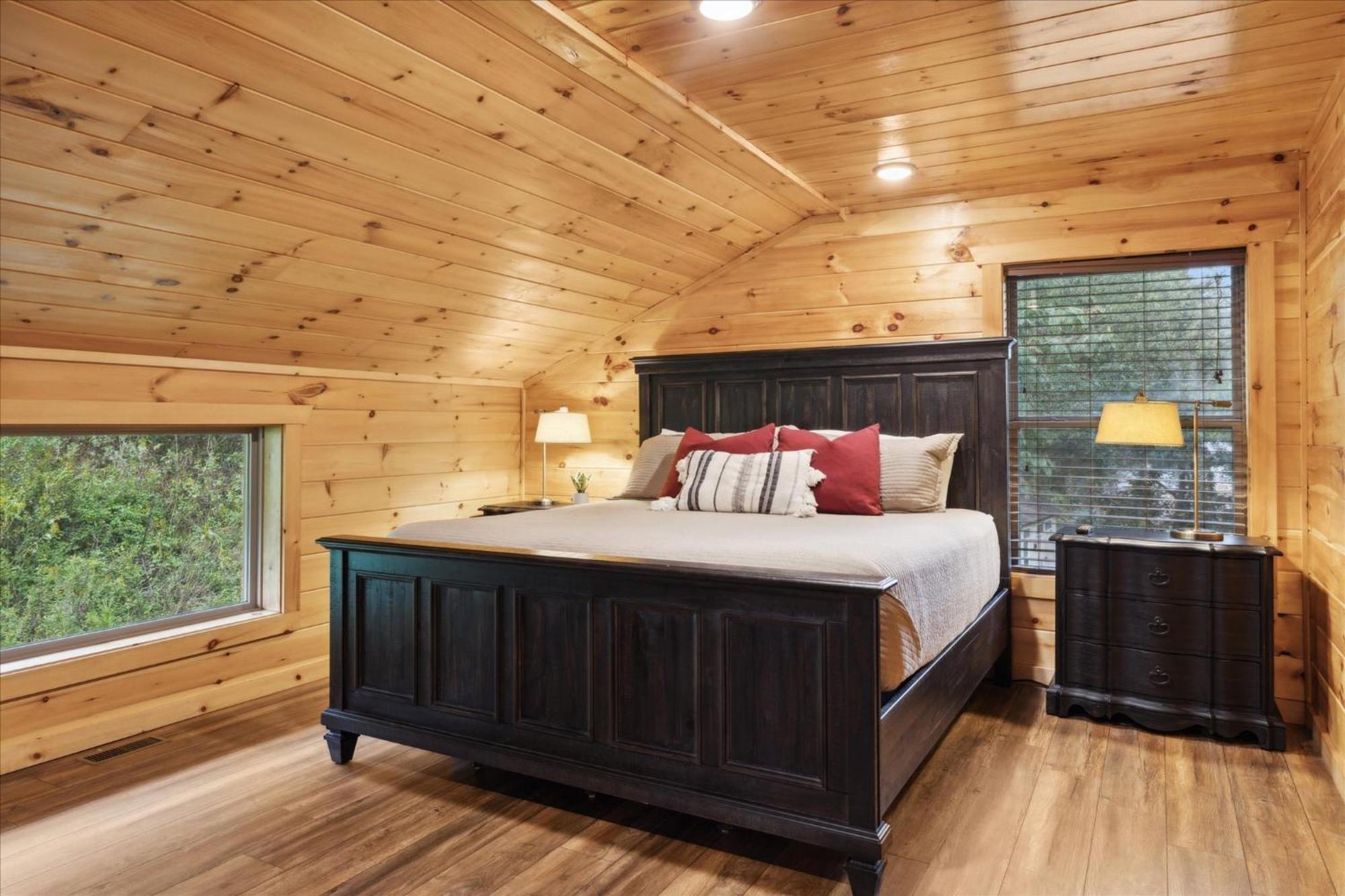 Hot Tub Fire Pit Game Room Theater Easy Access Sleeps 12 - Black Bear Lodge Pigeon Forge Extérieur photo